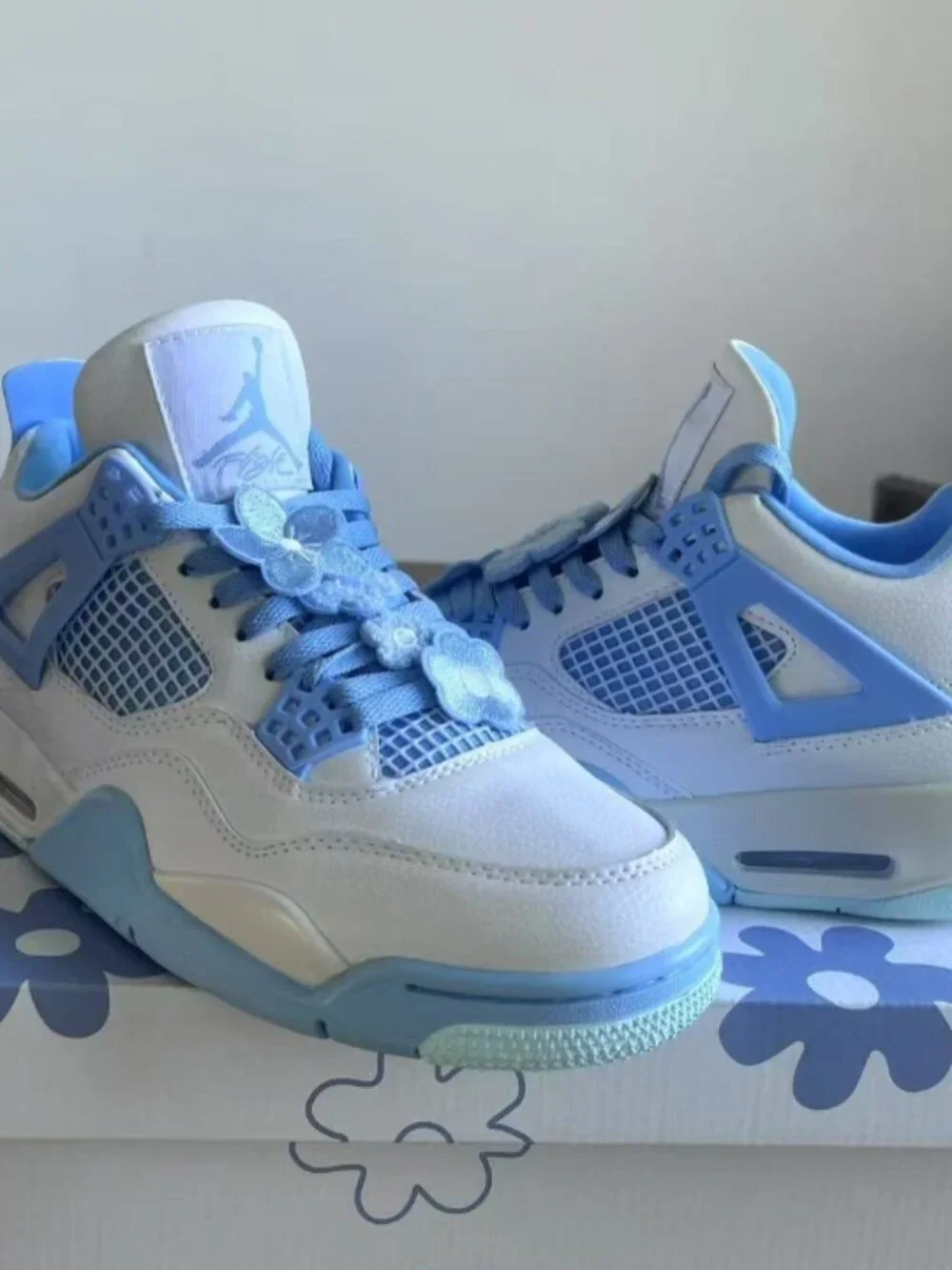 Jordan Women's White and Blue Trainers